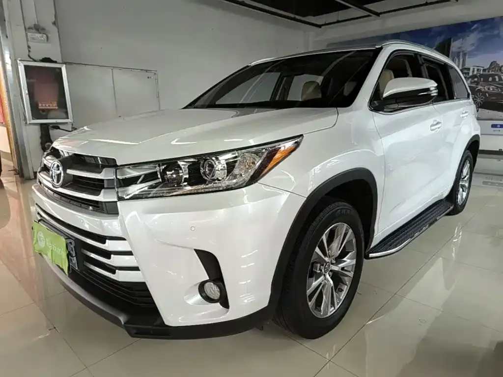 Toyota Highlander 2.0T AWD Elite 7-Seater 2021 — фото 2