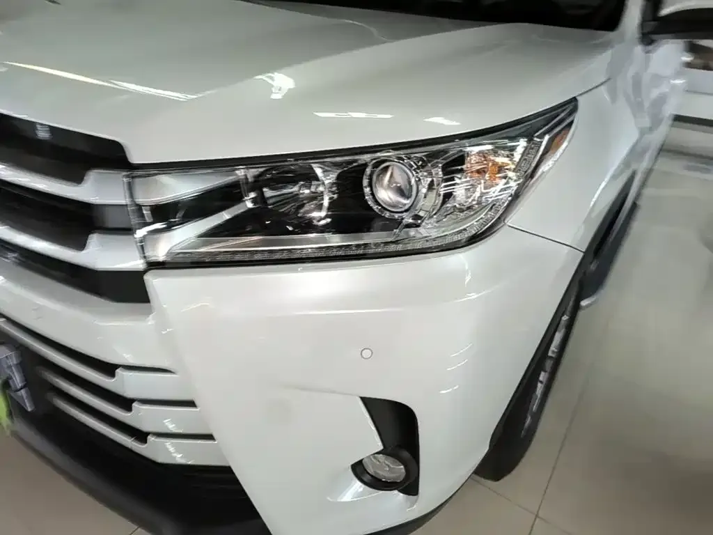 Toyota Highlander 2.0T AWD Elite 7-Seater 2021 — фото 18