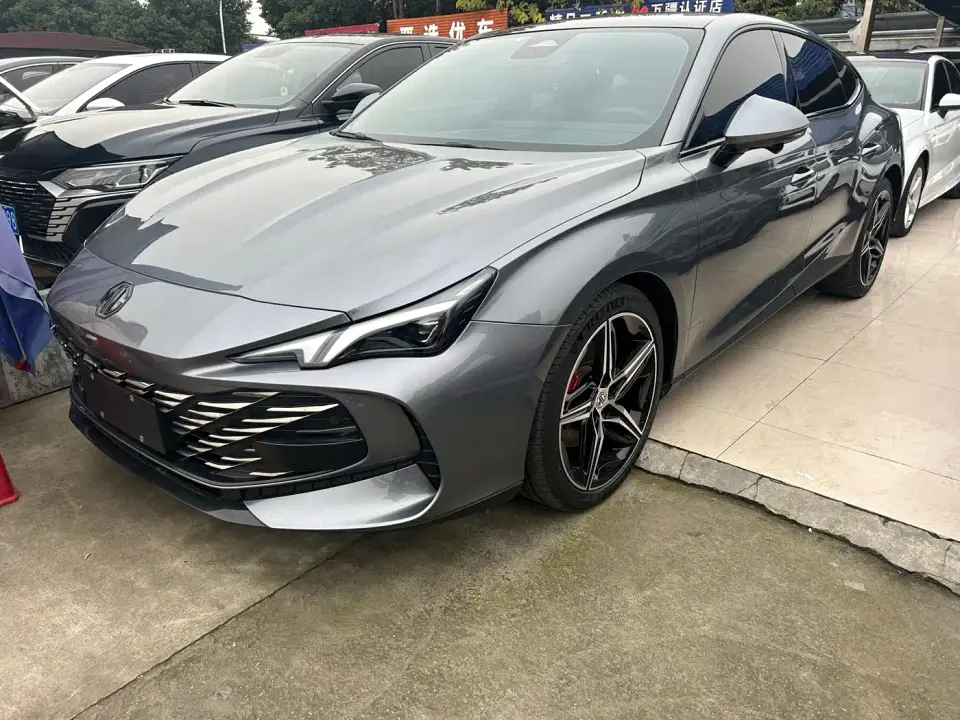 MG MG7 2.0T Automatic Hunting Beauty Premium Edition 2023