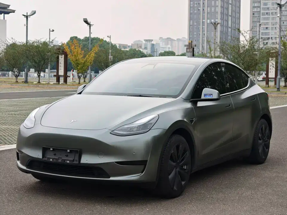 Tesla Model Y Facelift Rear-Wheel Drive Version 2022