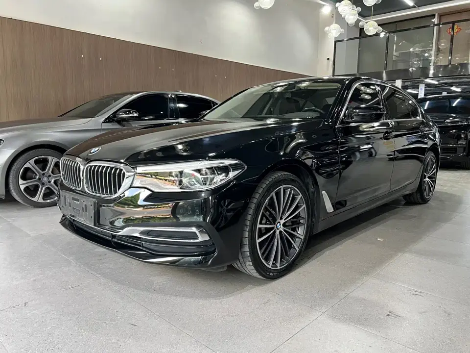 BMW 5 Series Model 530Li Executive M Sport Package 2020