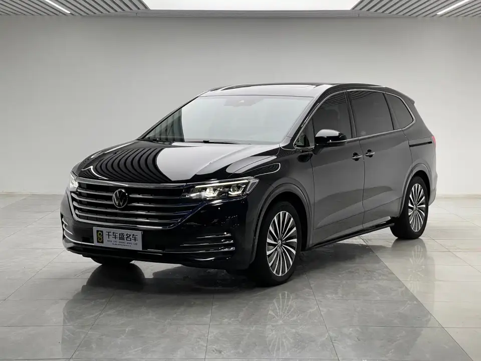 Volkswagen Viloran 380TSI Executive Edition 2025