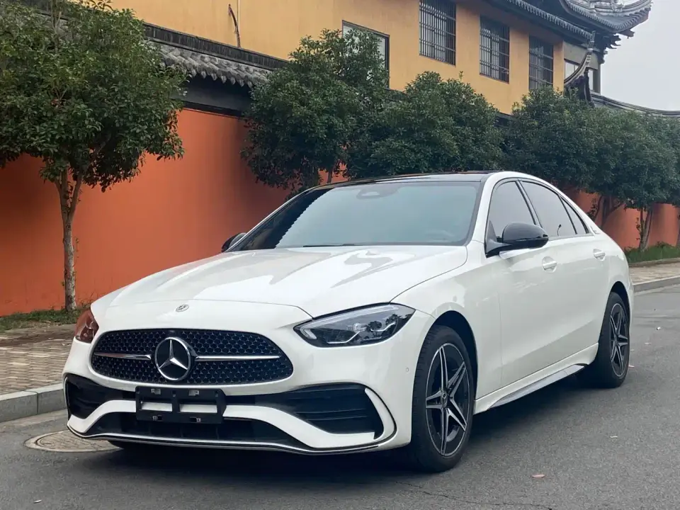 Mercedes-Benz C-Class Facelift C 260 L Moonlight Sport 2024