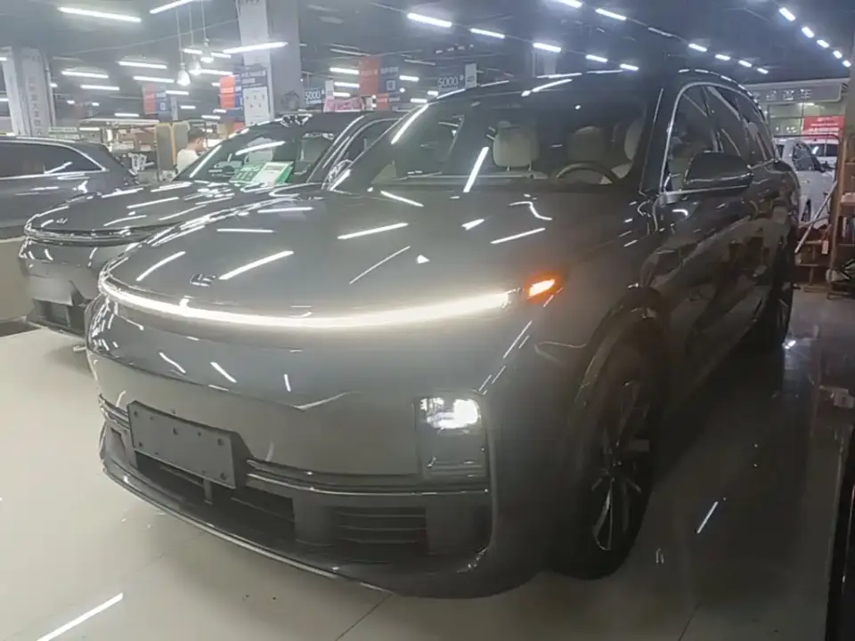 Li Auto Li L8 Pro 2023