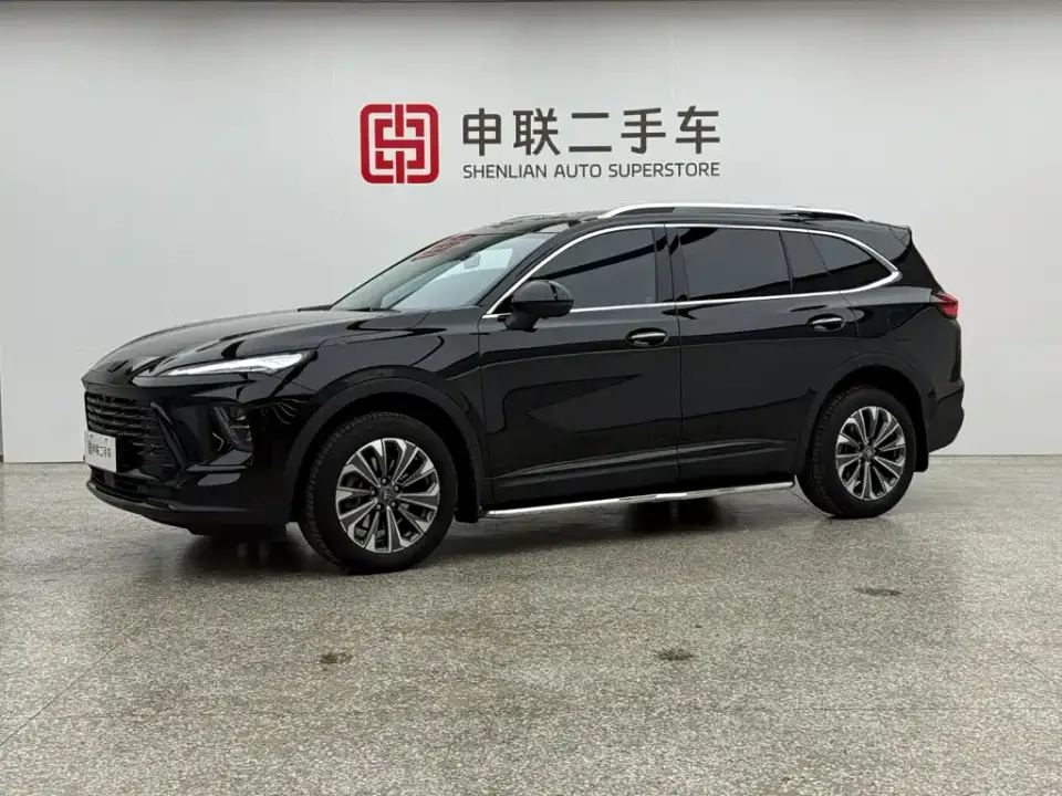 Buick Envision Plus Enclave Plus 28T 2WD Platinum Edition 2026