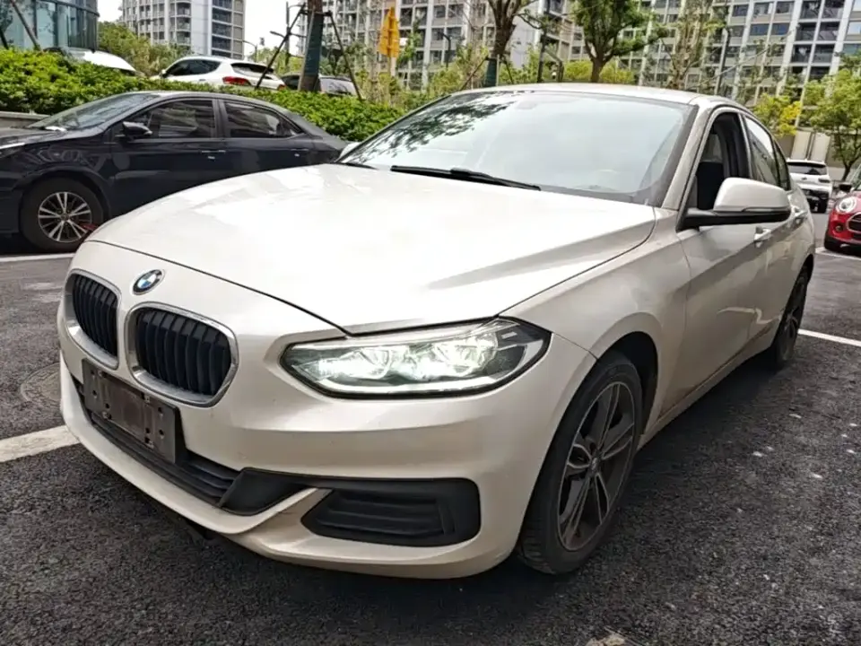 BMW 1 Series Model 120i Fashion Style 2020