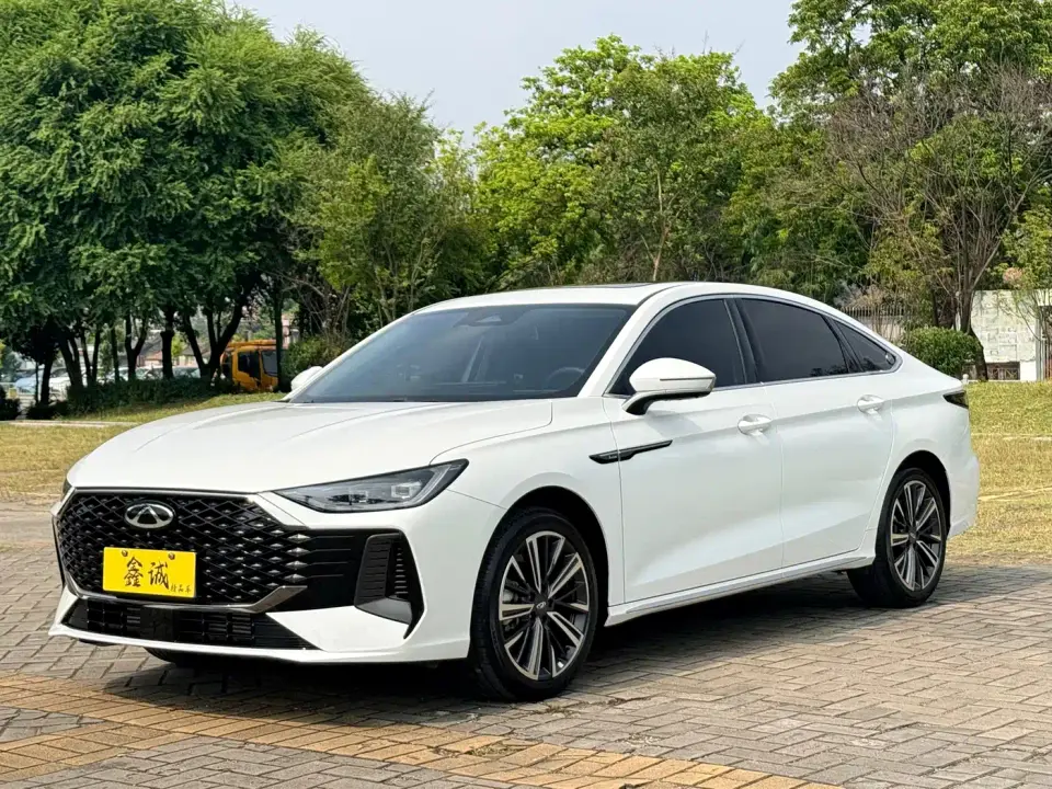 Chery Arrizo 8 PRO Pro 1.6T Comfort 2026