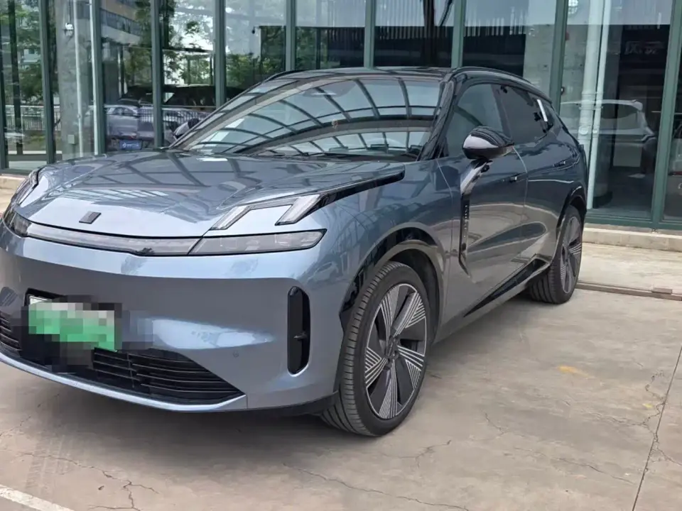 Lynk & Co 08 EM-P 245km Ultra Long Range Halo 2025