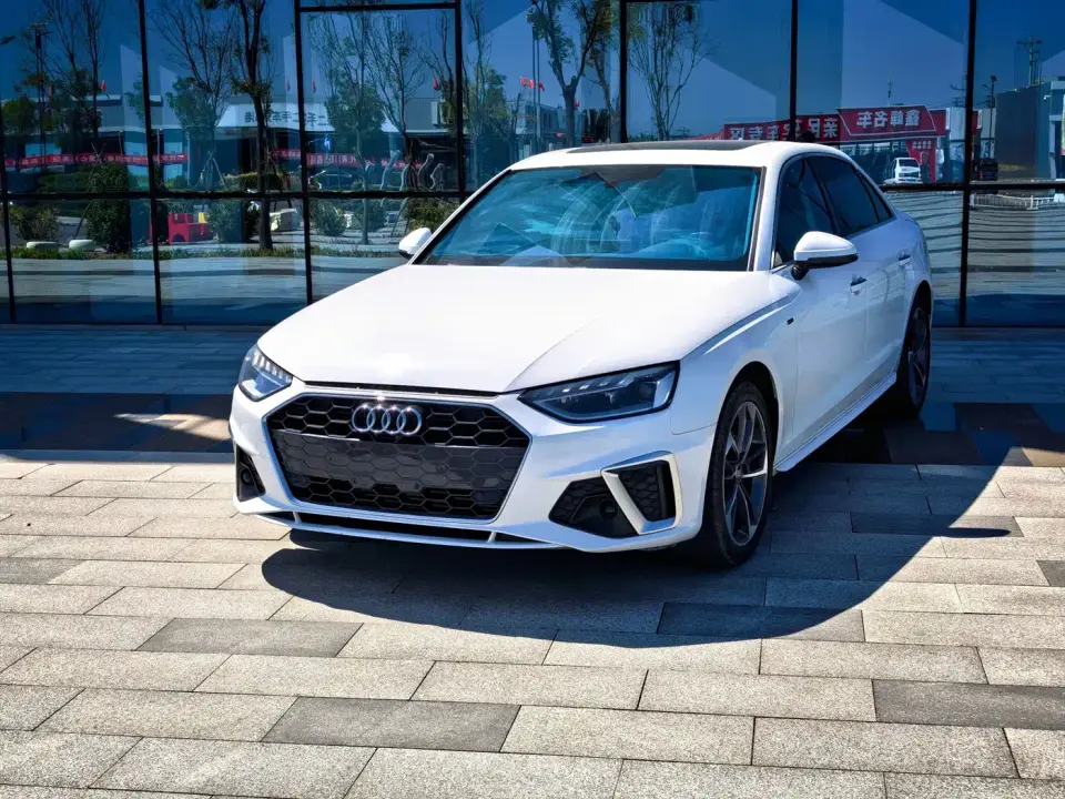 Audi A4L 40 TFSI Fashion Dynamic 2025