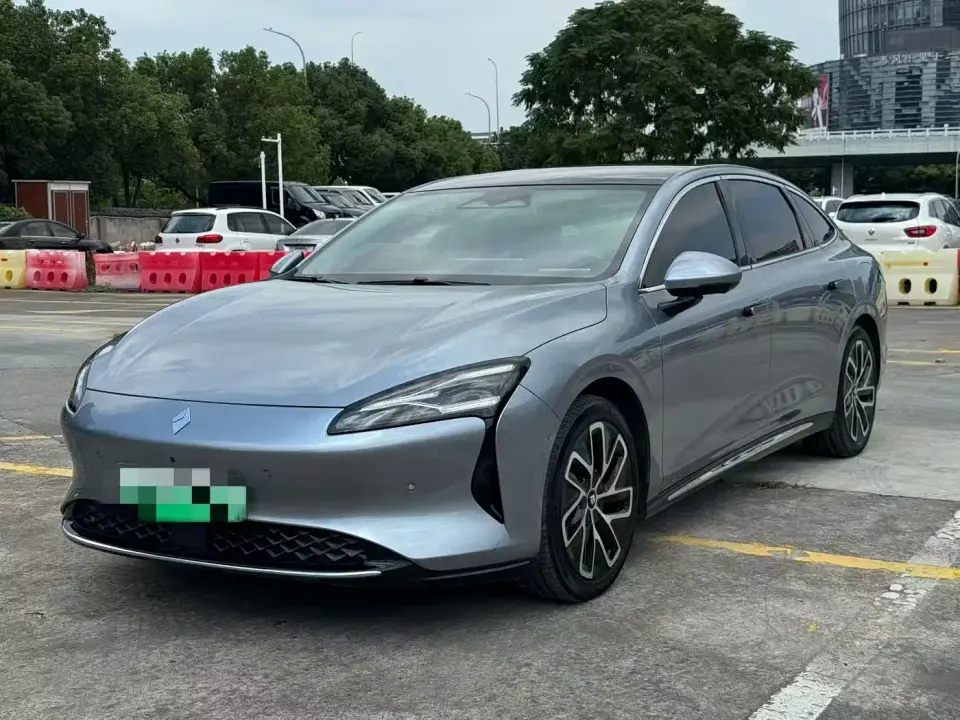Baojun Enjoyment BEV 600km Chauffeur Edition 2025