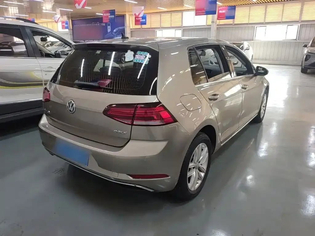 Volkswagen Golf 1.6L Auto Comfort (China V) 2019 — фото 7