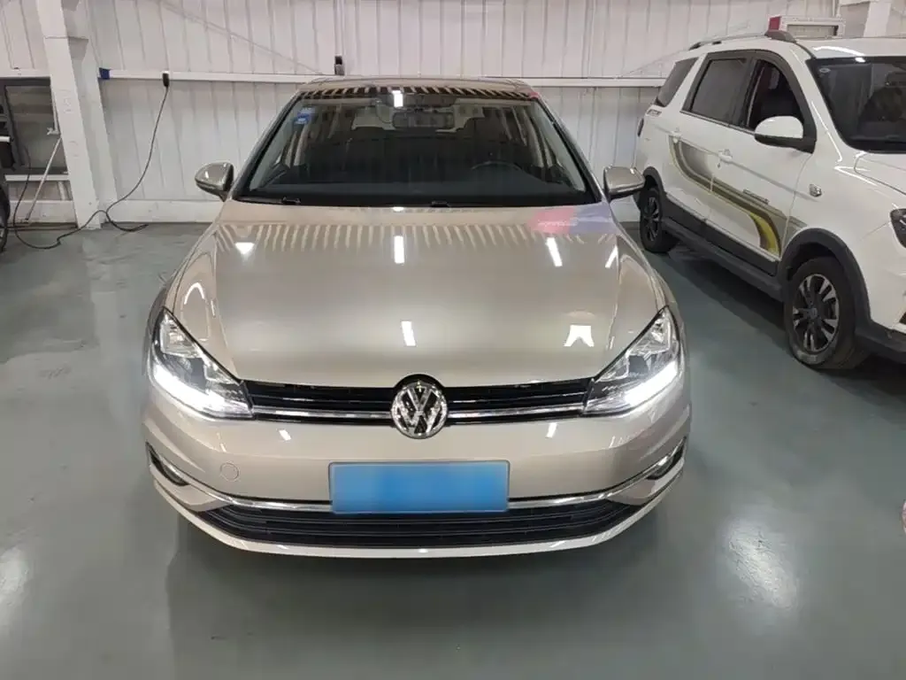 Volkswagen Golf 1.6L Auto Comfort (China V) 2019 — фото 3