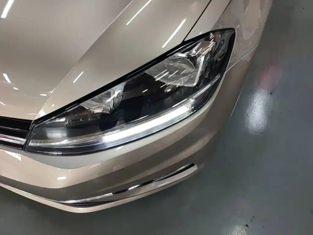 Volkswagen Golf 1.6L Auto Comfort (China V) 2019 — фото 24