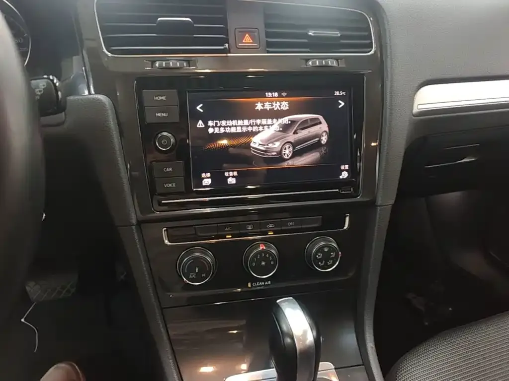Volkswagen Golf 1.6L Auto Comfort (China V) 2019 — фото 13