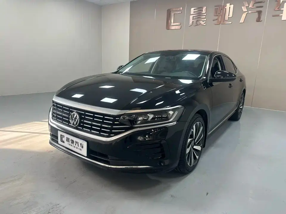 Volkswagen Passat 330TSI Elite Edition 2022