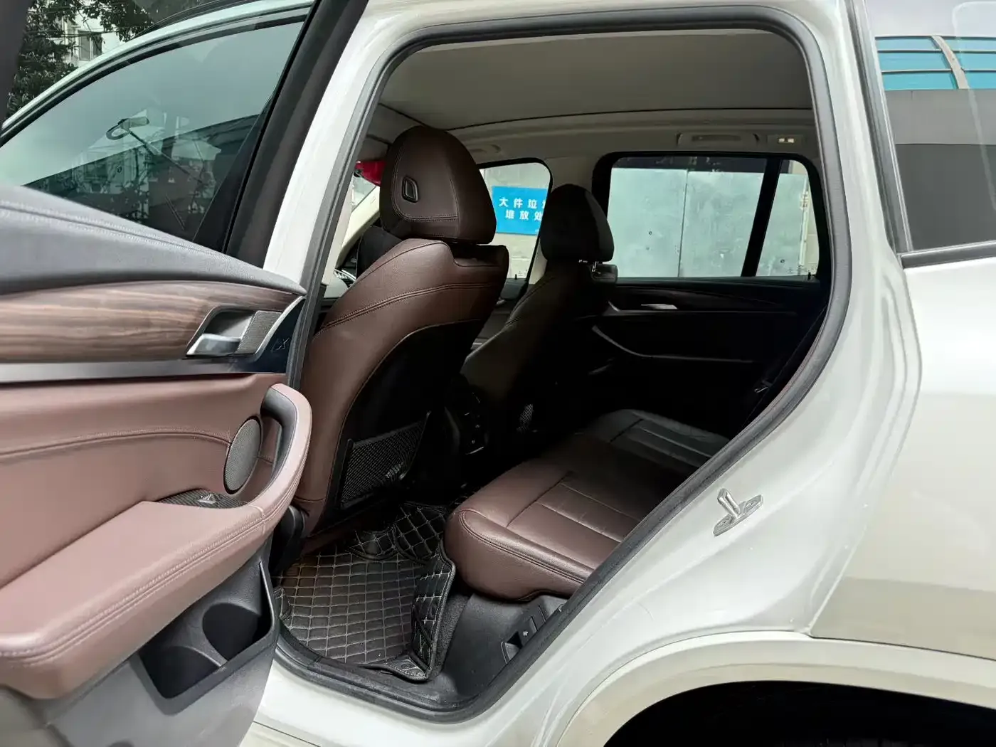 BMW X3 xDrive28i M Sport Package 2020 — фото 5