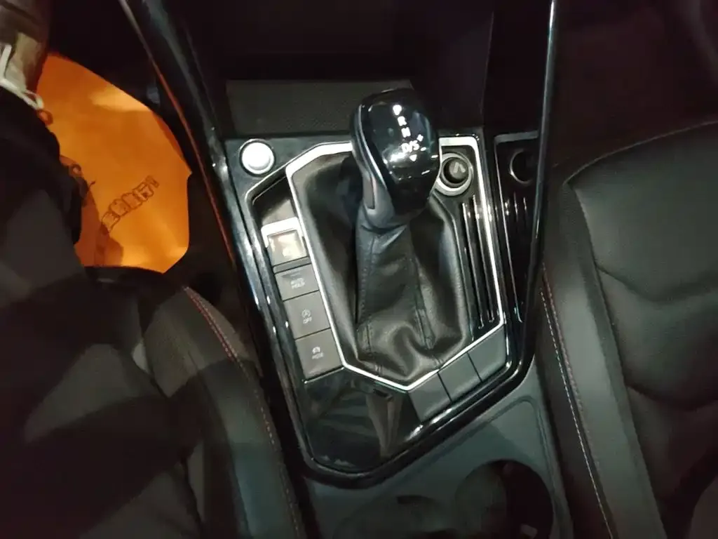 Volkswagen Tayron 330TSI 2WD Luxury China VI 2019 — фото 14