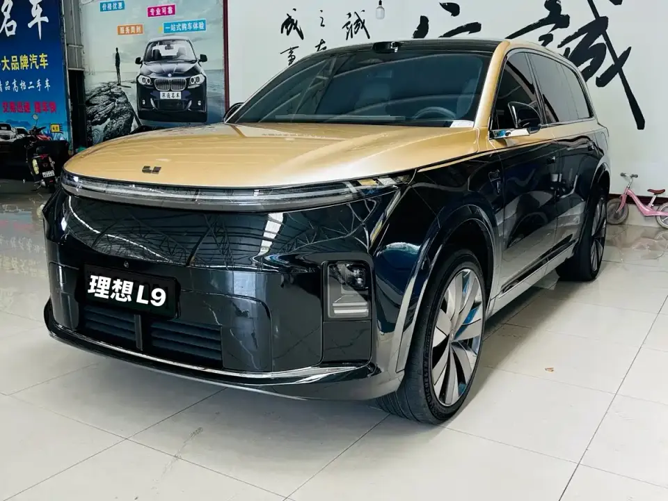 Li Auto Li Xiang L9 Base Model 2026