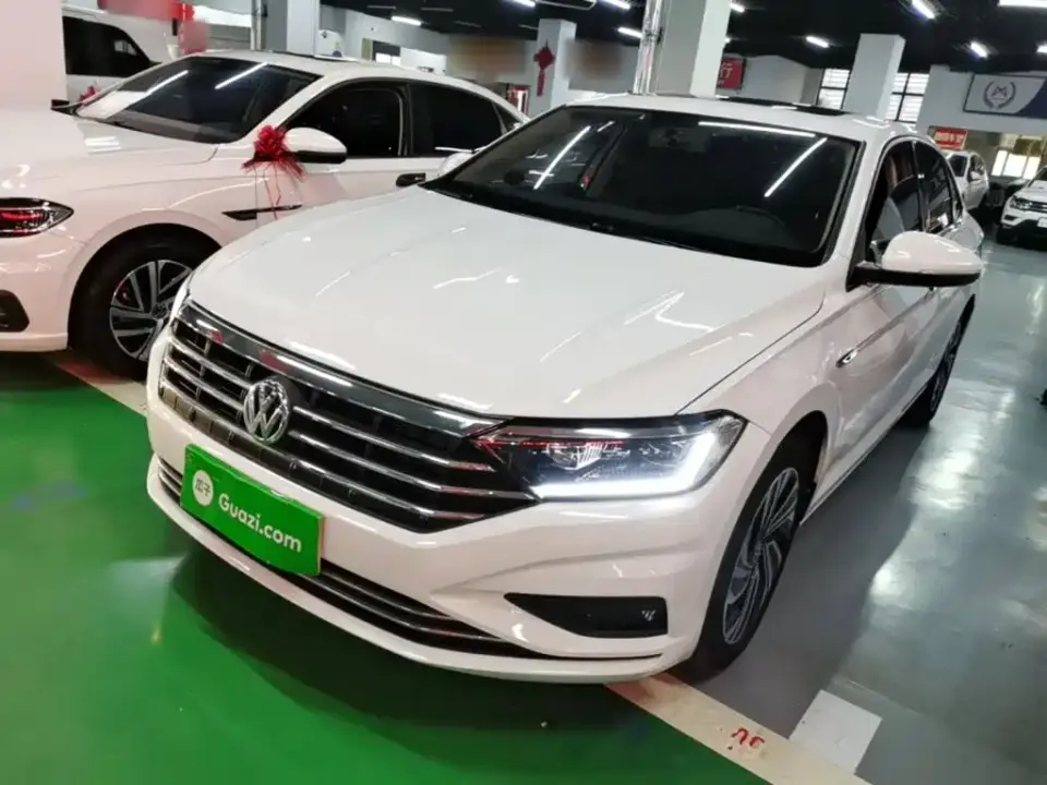 Volkswagen Sagitar 280TSI DSG Surpassing Edition 2021