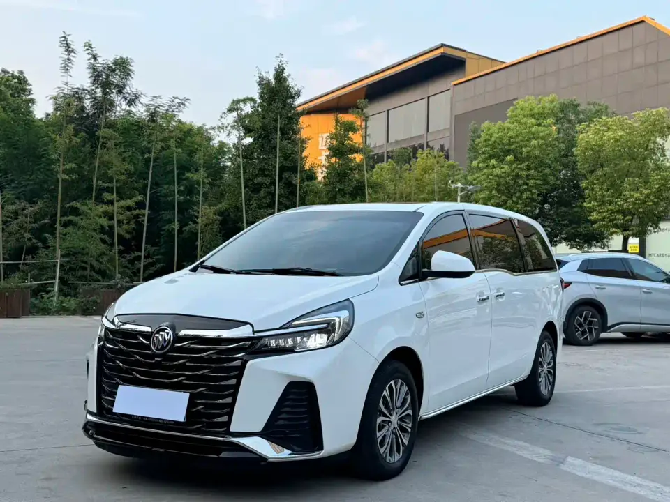 Buick GL8 Land Business Class 652T Luxury 2022
