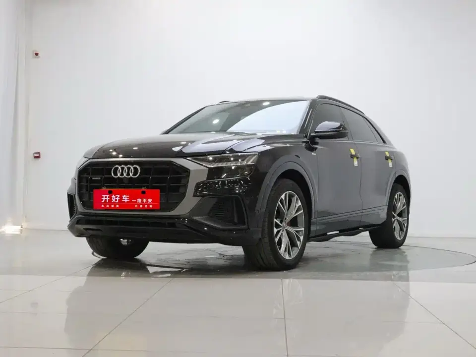 Audi Q8 Model 55 TFSI Premium Dynamic 2020