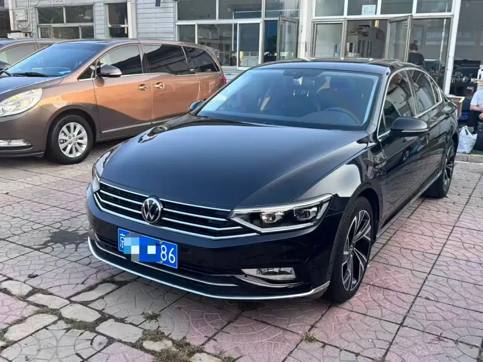 Volkswagen Magotan 330TSI DSG Luxury 2022