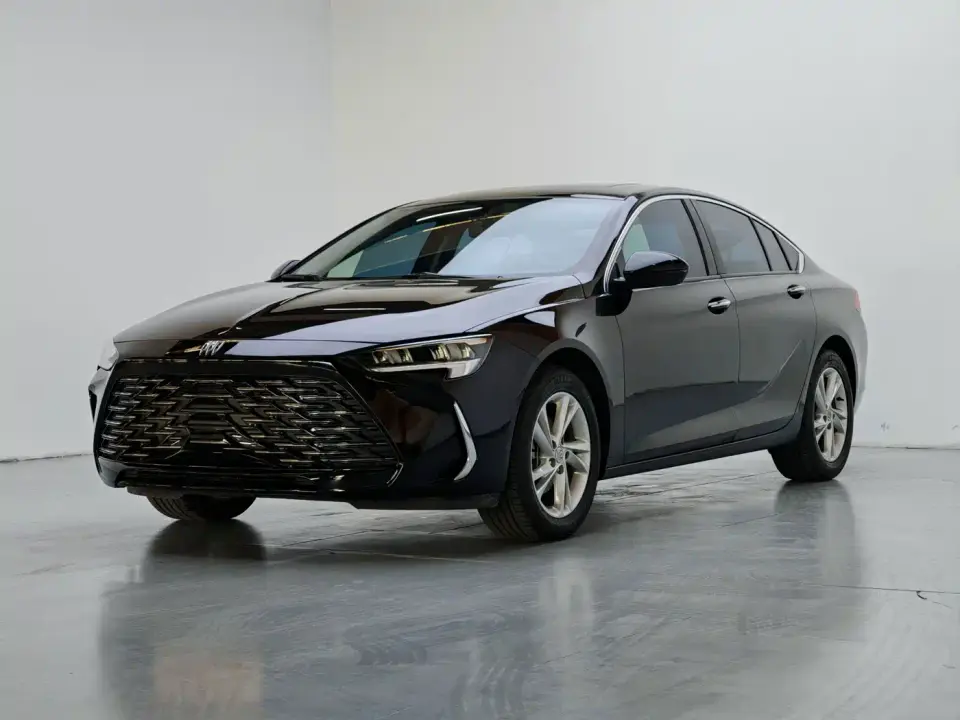 Buick Regal 25T Ultra Comfort Edition 2024