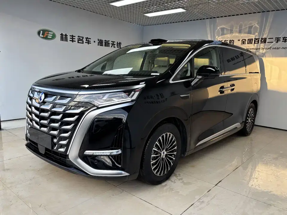 Denza D9 Model DM-i Smart Drive Edition 1020 AWD Flagship 2025