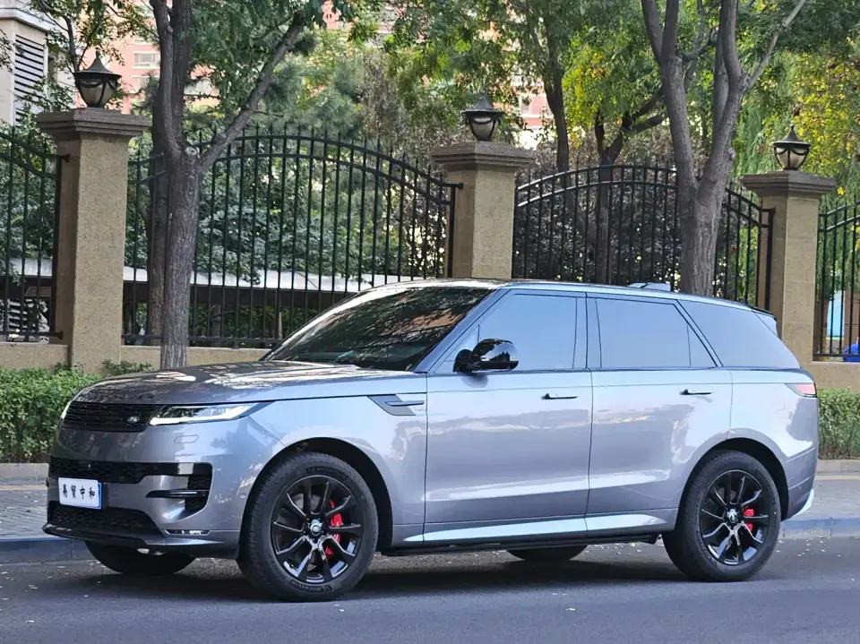 Land Rover Range Rover Sport 400PS Dynamic SE 2024
