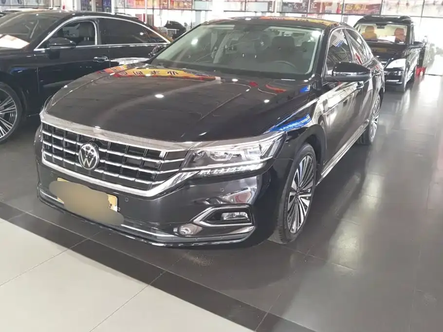 Volkswagen Passat 330TSI Luxury Edition China VI 2021