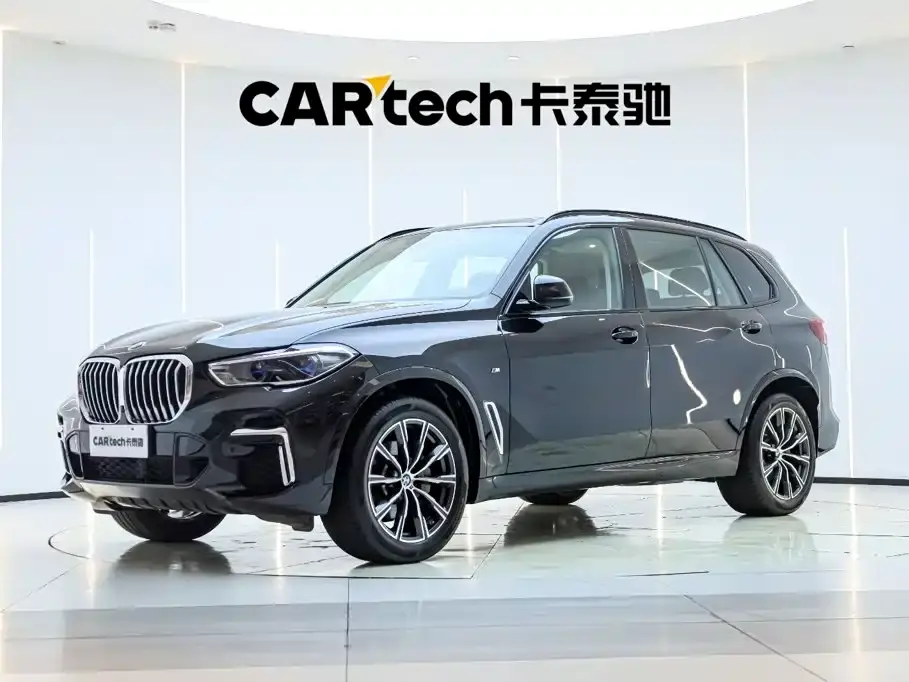 BMW X5 xDrive 30Li Premium M Sport Package 2023