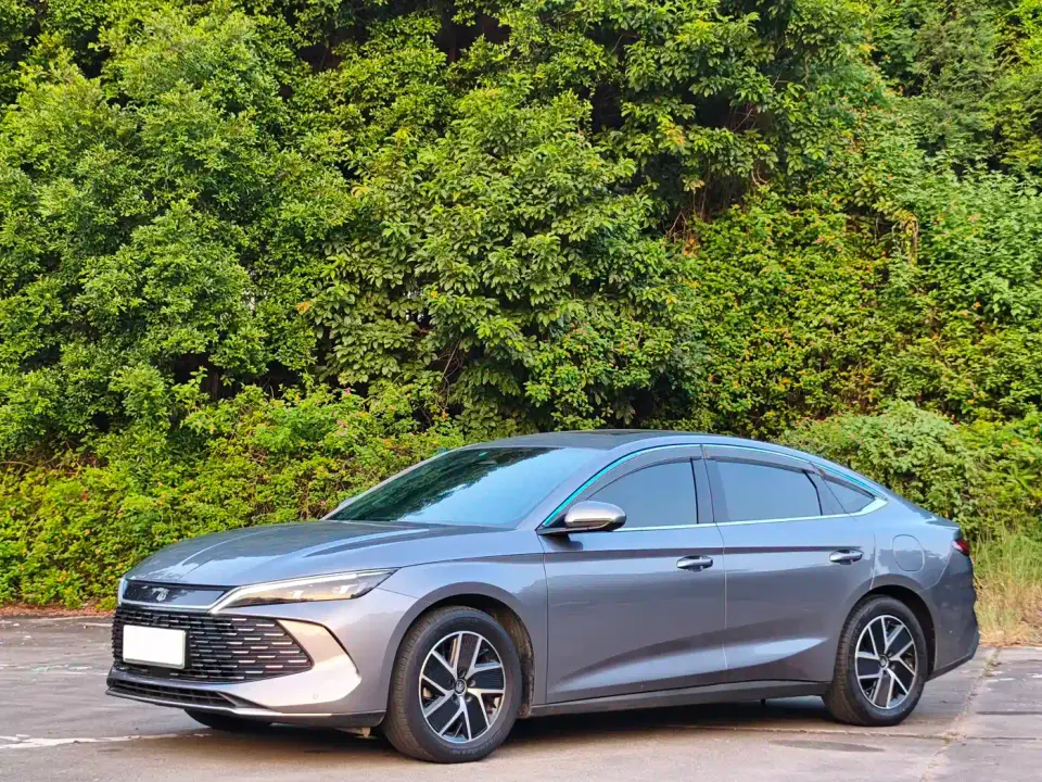 BYD Qin L DM-i 120KM Superior Edition 2024