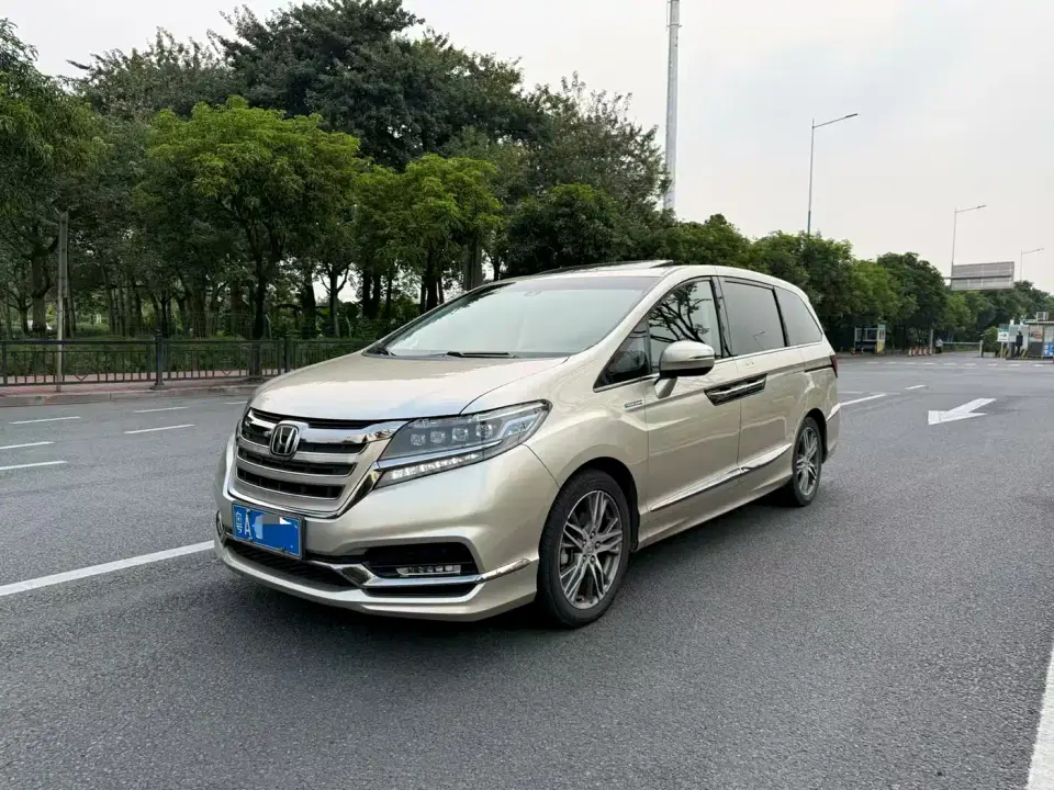 Honda Elysion 2.0L Hybrid Luxury Edition 2019