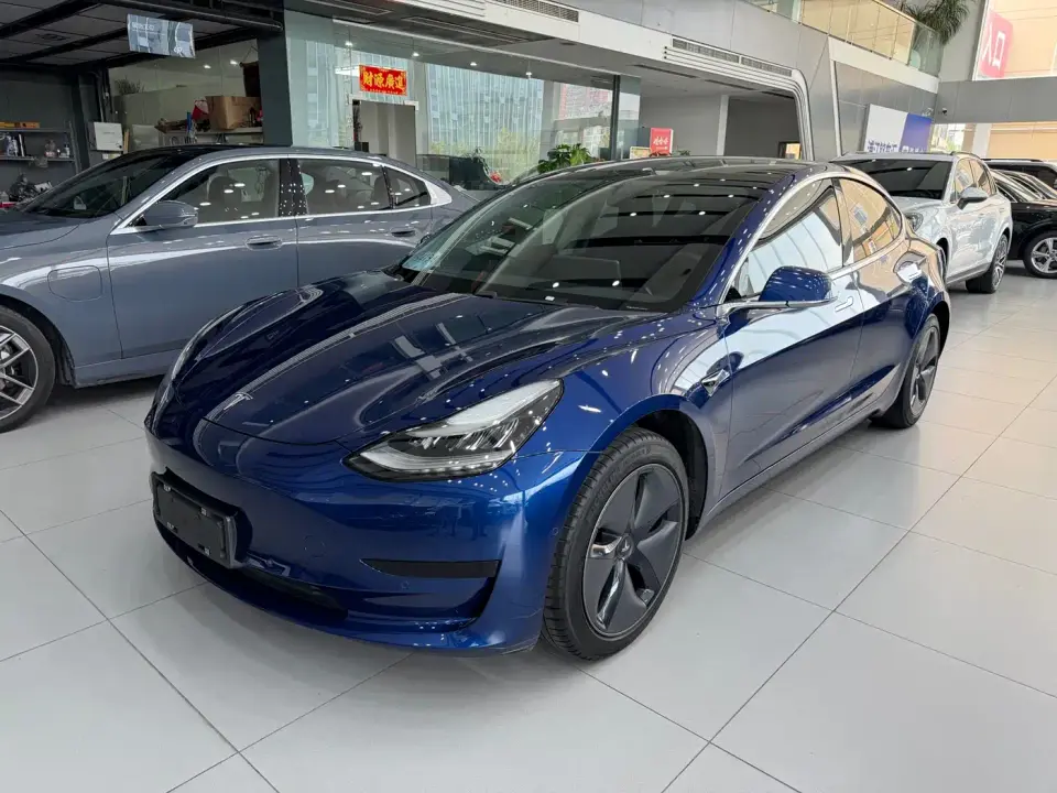 Tesla Model 3 Standard Range Rear-Wheel Drive Upgrade 2020