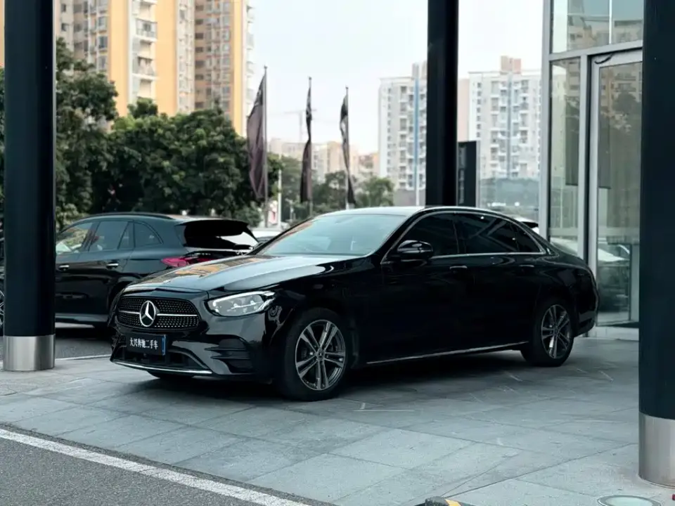 Mercedes-Benz E-Class Facelift E 260 L Sport 2022