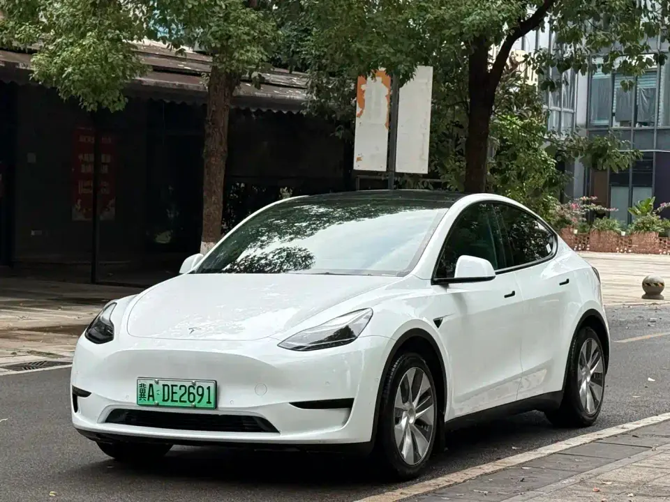Tesla Model Y Facelift Rear-Wheel Drive Version 2022