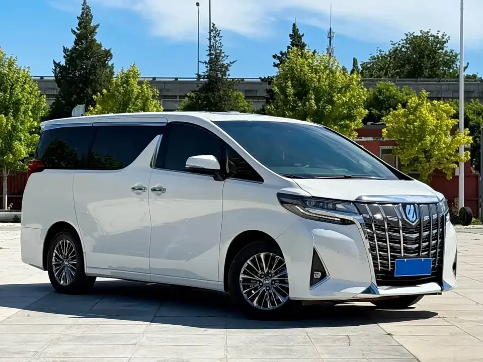 Toyota Alphard Hybrid 2.5L Premium 2021