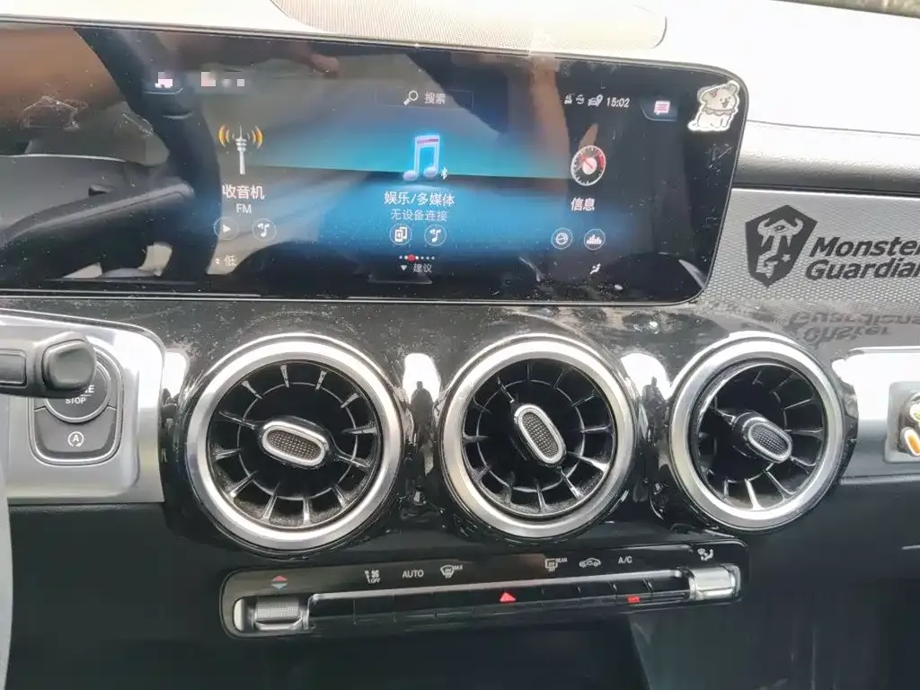 Mercedes-Benz GLB-Class GLB 180 Style 2021 — фото 14