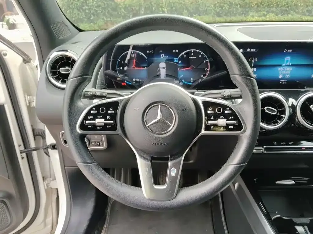 Mercedes-Benz GLB-Class GLB 180 Style 2021 — фото 11