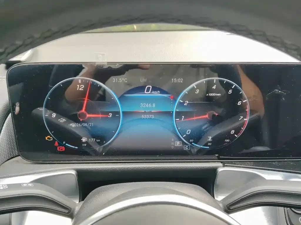Mercedes-Benz GLB-Class GLB 180 Style 2021 — фото 12