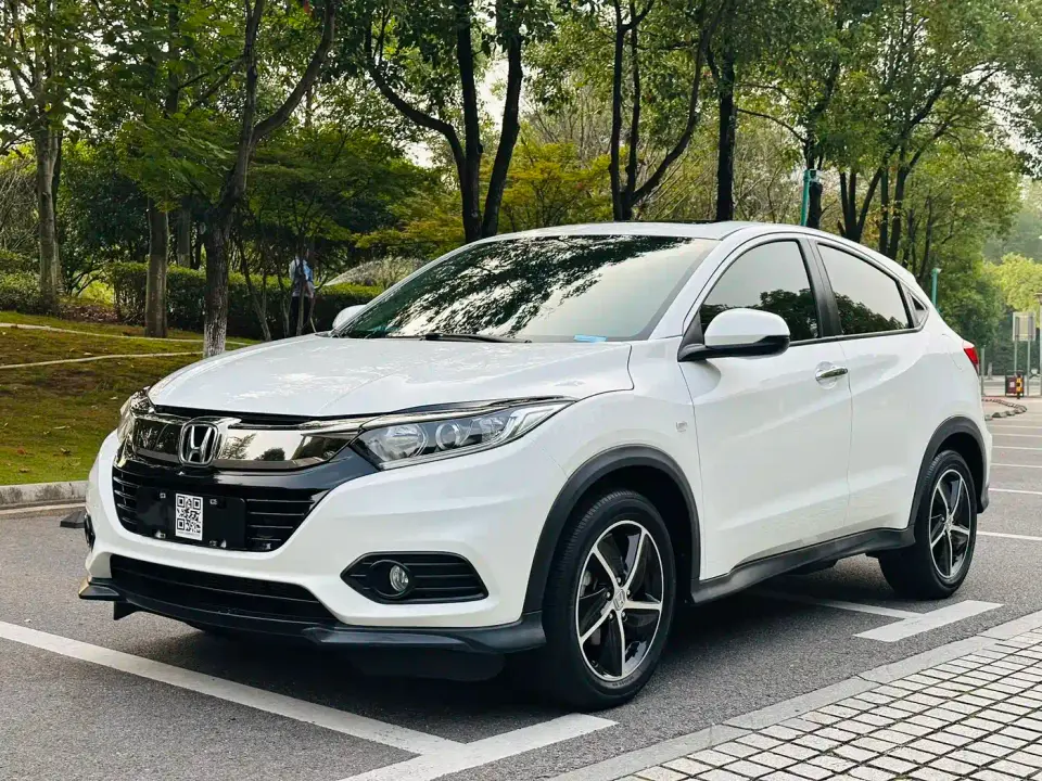 Honda Vezel 1.5L CVT Phantom Night Pioneer Edition 2022