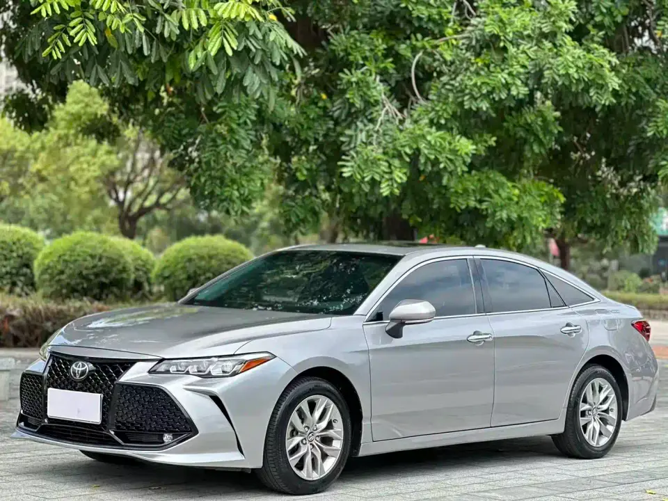 Toyota Avalon 2.0L Luxury Edition (China VI) 2021