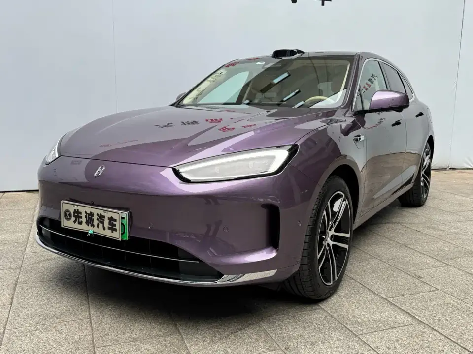 AITO Wenjie AITO M5 Extended Range Ultra AWD 2025