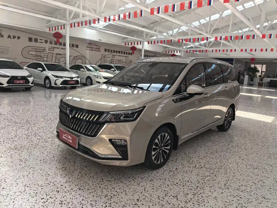 Wuling Motors Wuling Jiachen 1.5T CVT Exclusive Flagship Model 2022