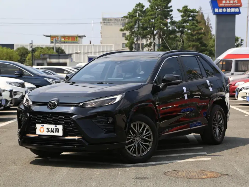 Toyota Wildlander 2.0L CVT 2WD Luxury PLUS Edition 2024