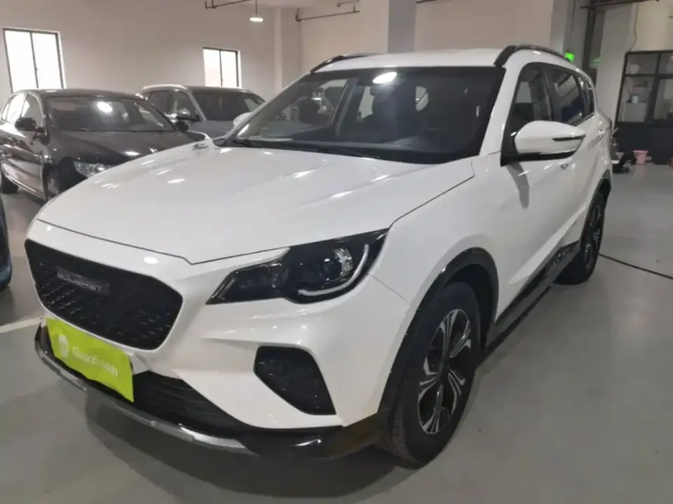 Soueast DX8S 1.5T DCT Gulf Edition 5-Seater 2023