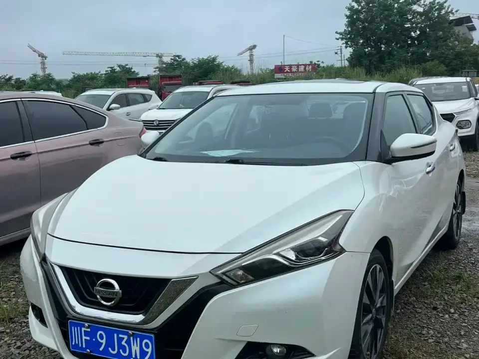 Nissan Bluebird 1.6L CVT Smart Cool Sound Edition 2019