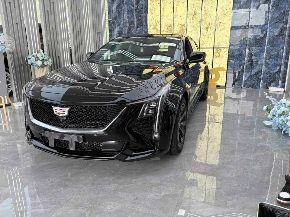 Cadillac CT5 28T Premium 2025