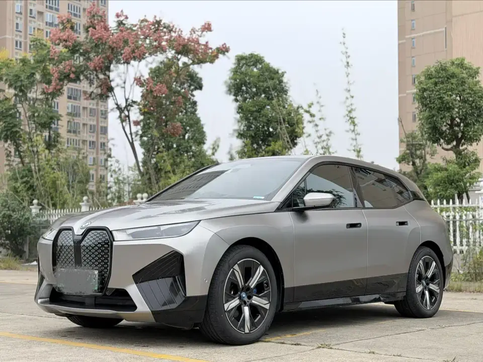 BMW iX xDrive40 2023