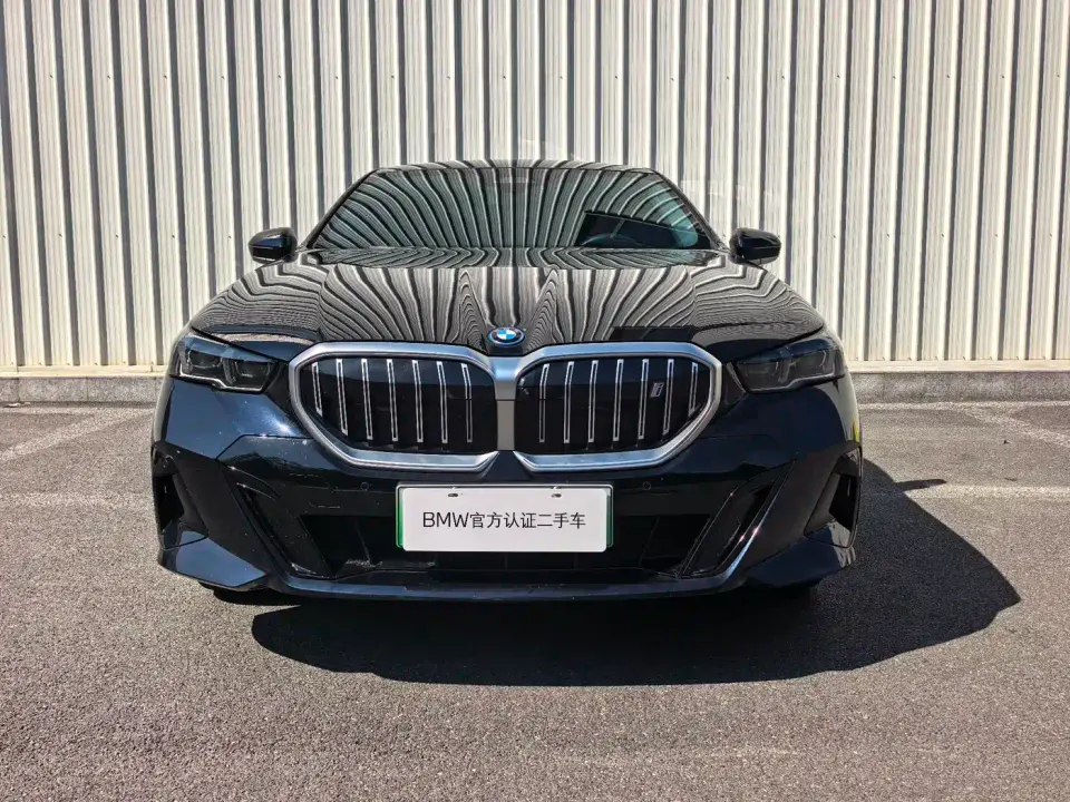 BMW i5 eDrive 40L M Sport Package 2026